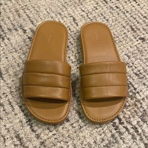 Vince Olina Tan Leather Slides - Worn Once